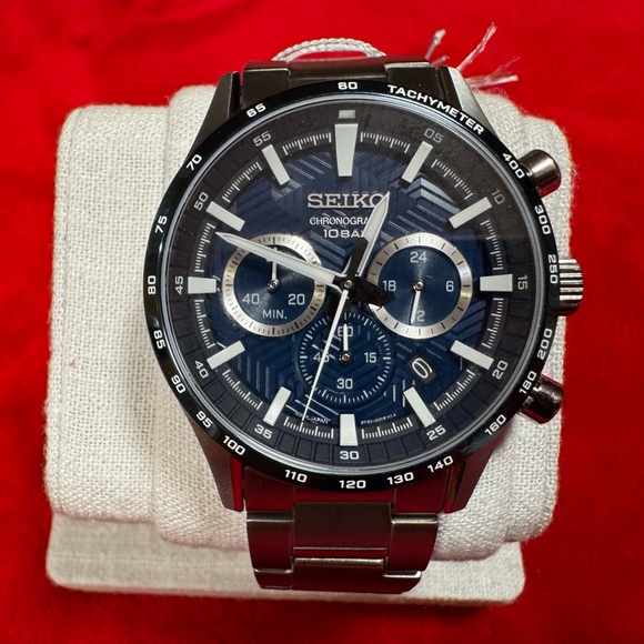 Brand New SEIKO Chronograph Quartz Blue Dial Men’s Watch New with Tags Box
